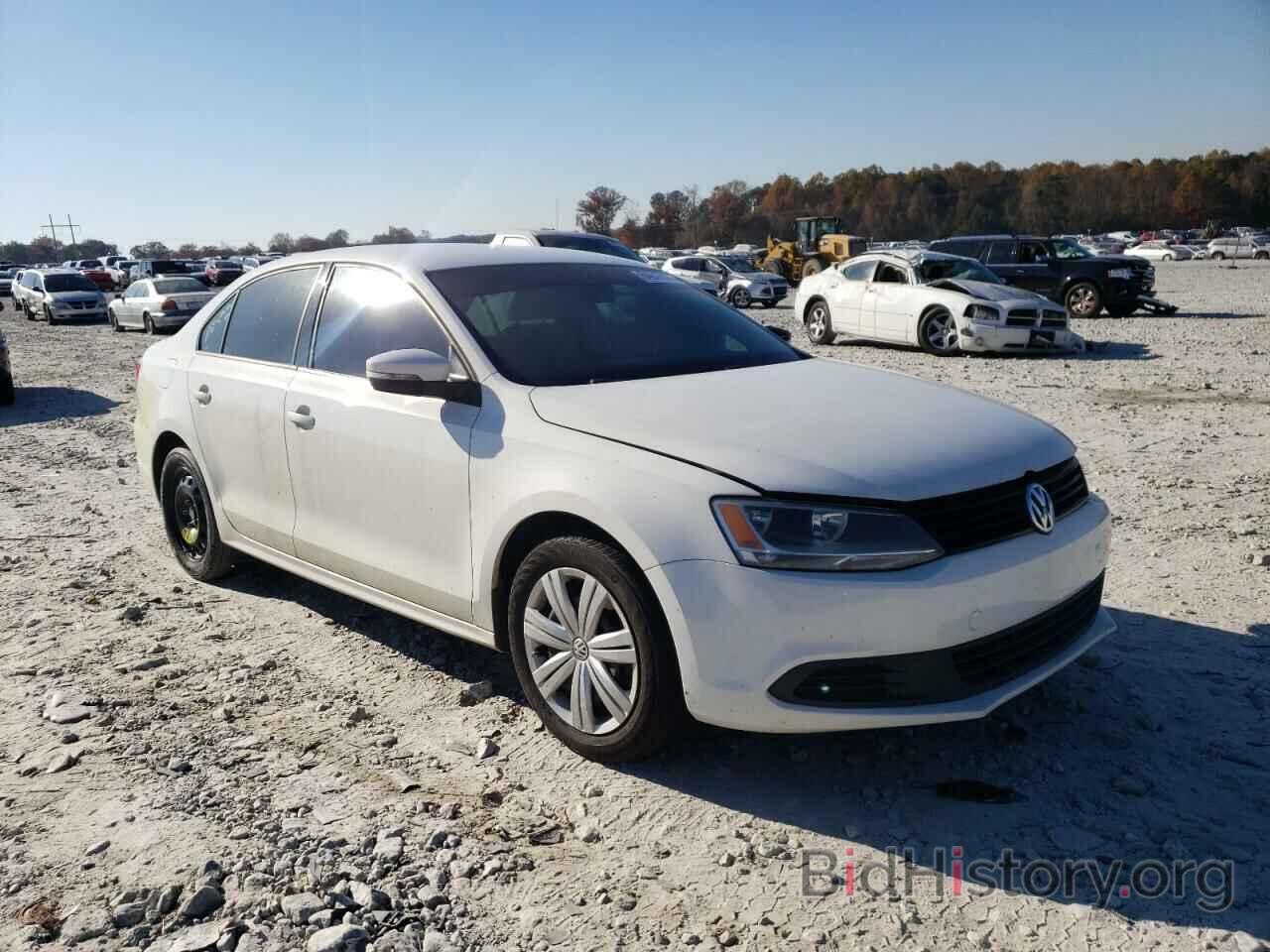 Photo 3VWDX7AJ4BM318021 - VOLKSWAGEN JETTA 2011