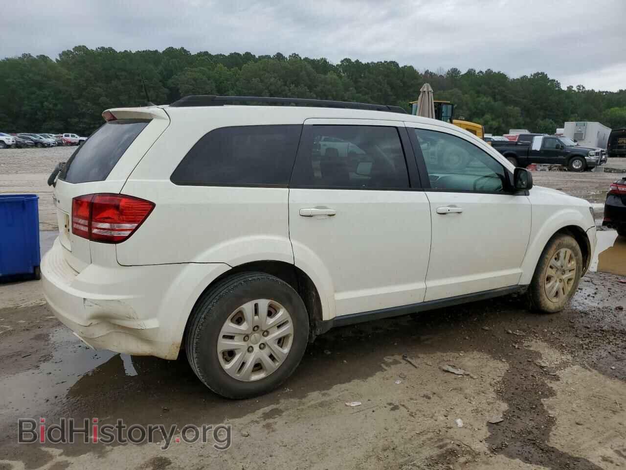 2018 DODGE JOURNEY - VIN: 3C4PDCABXJT526614 - Фото 3