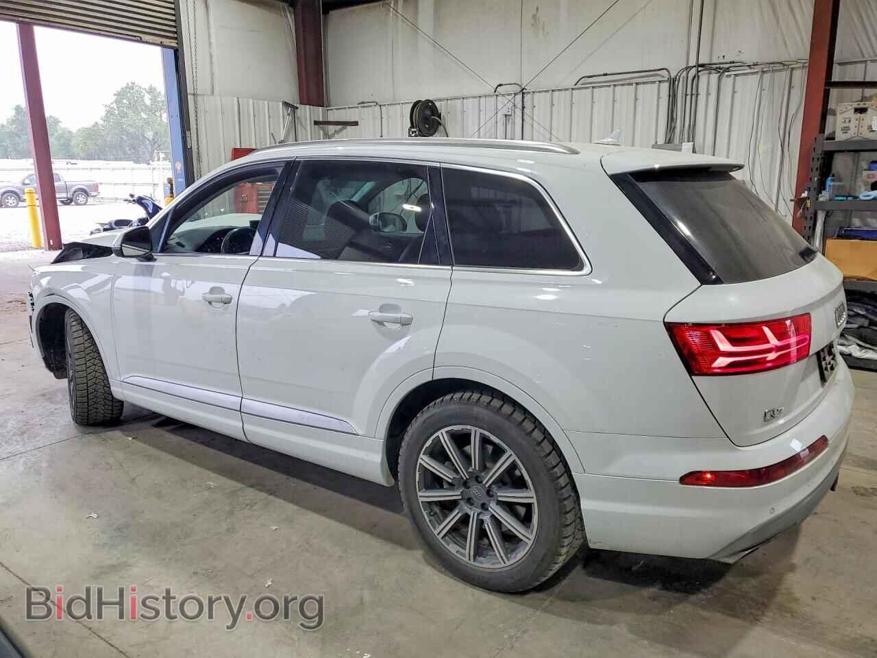 2017 AUDI Q7 - VIN: WA1VAAF72HD012131 - Photo 2