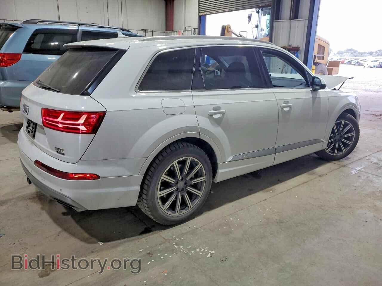 2017 AUDI Q7 - VIN: WA1VAAF72HD012131 - Photo 3