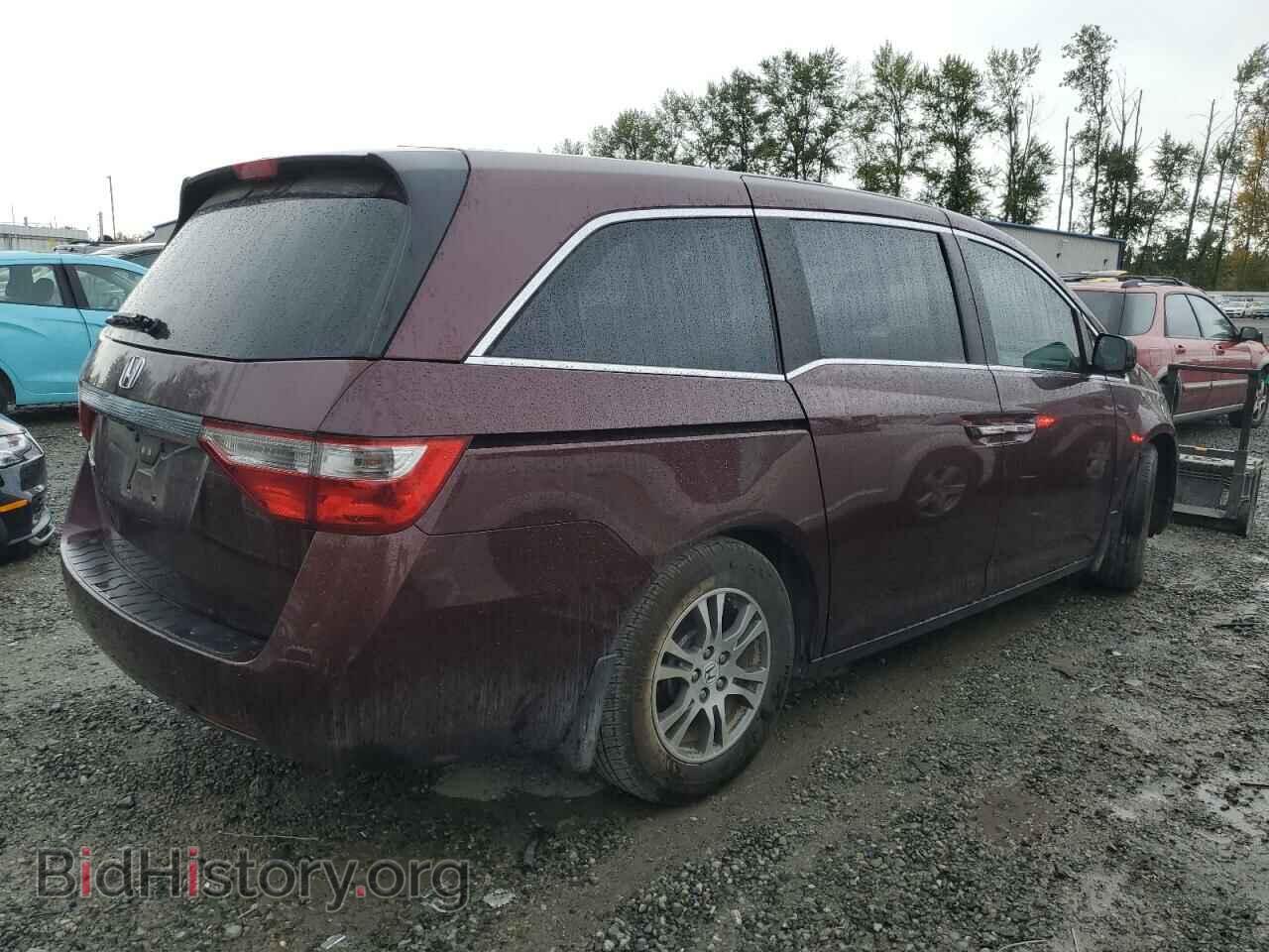 2011 HONDA All Models - VIN: 5FNRL5H61BB091711 - Фото 3