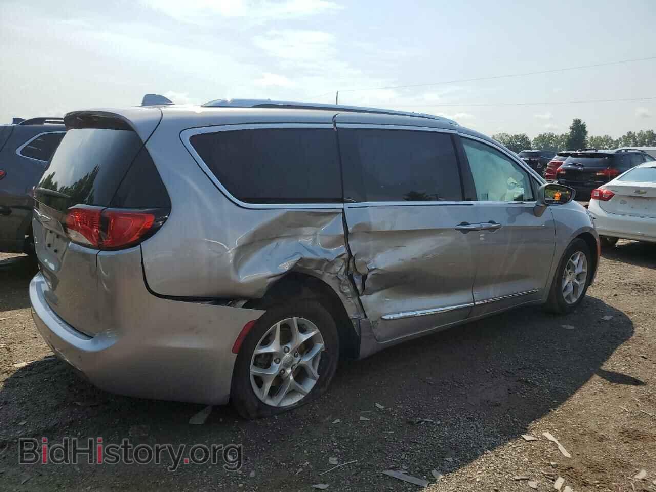 2017 CHRYSLER PACIFICA - VIN: 2C4RC1EG6HR757769 - Фото 3