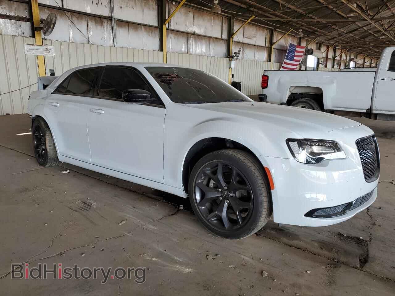 2023 CHRYSLER 300 - VIN: 2C3CCAAG3PH605033 - Фото 4