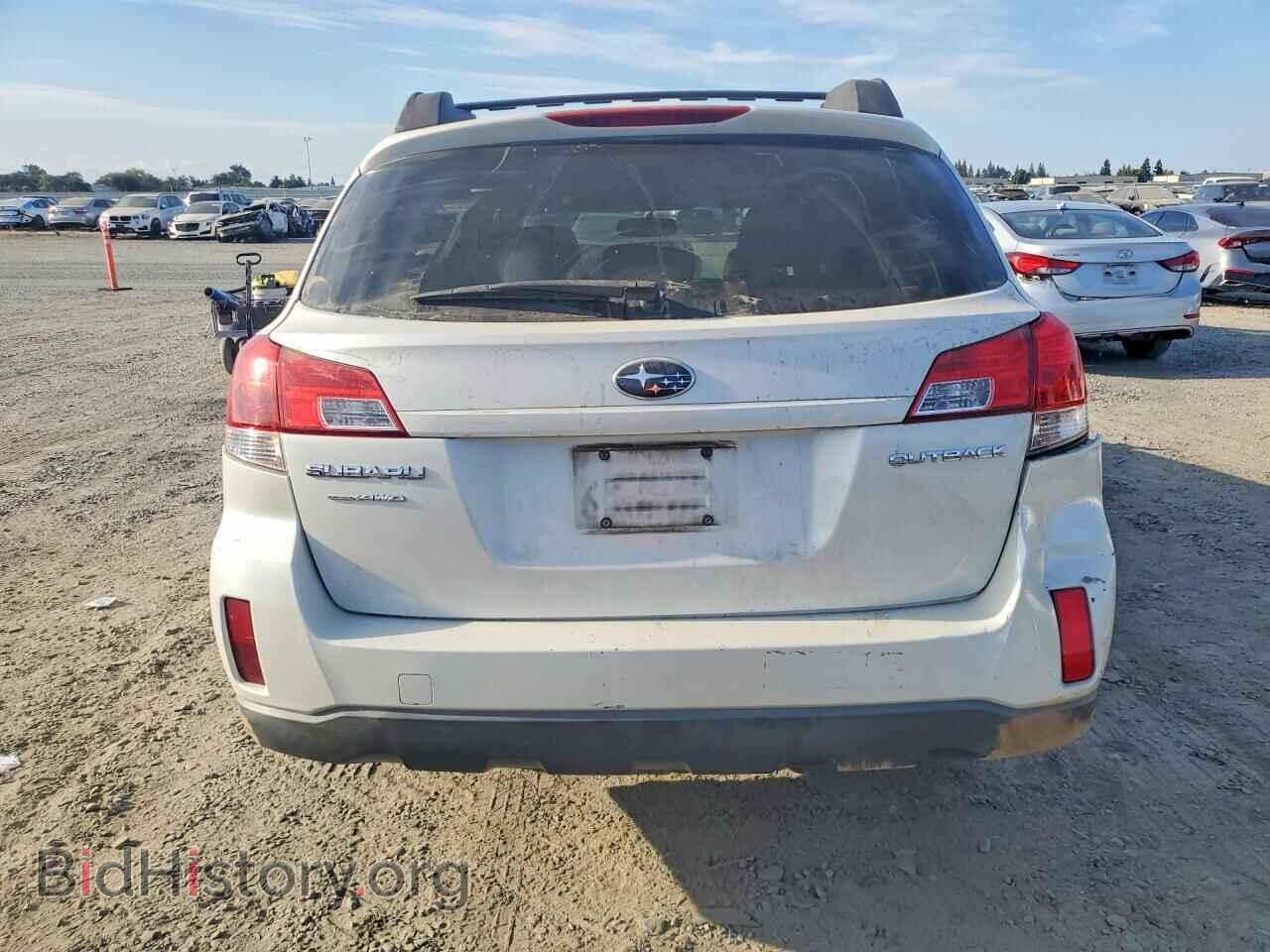 2010 SUBARU OUTBACK - VIN: 4S4BRCCC8A3352910 - Photo 6