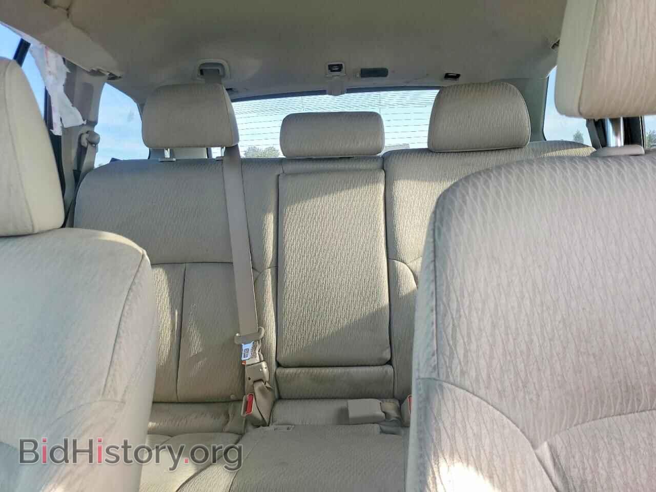 2010 SUBARU OUTBACK - VIN: 4S4BRCCC8A3352910 - Photo 10