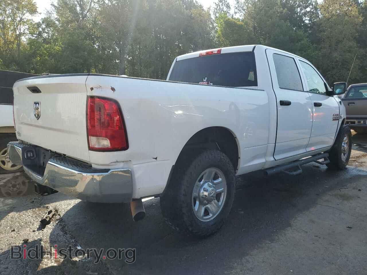 2014 RAM All Models - VIN: 3C6UR4CLXEG146548 - Photo 3