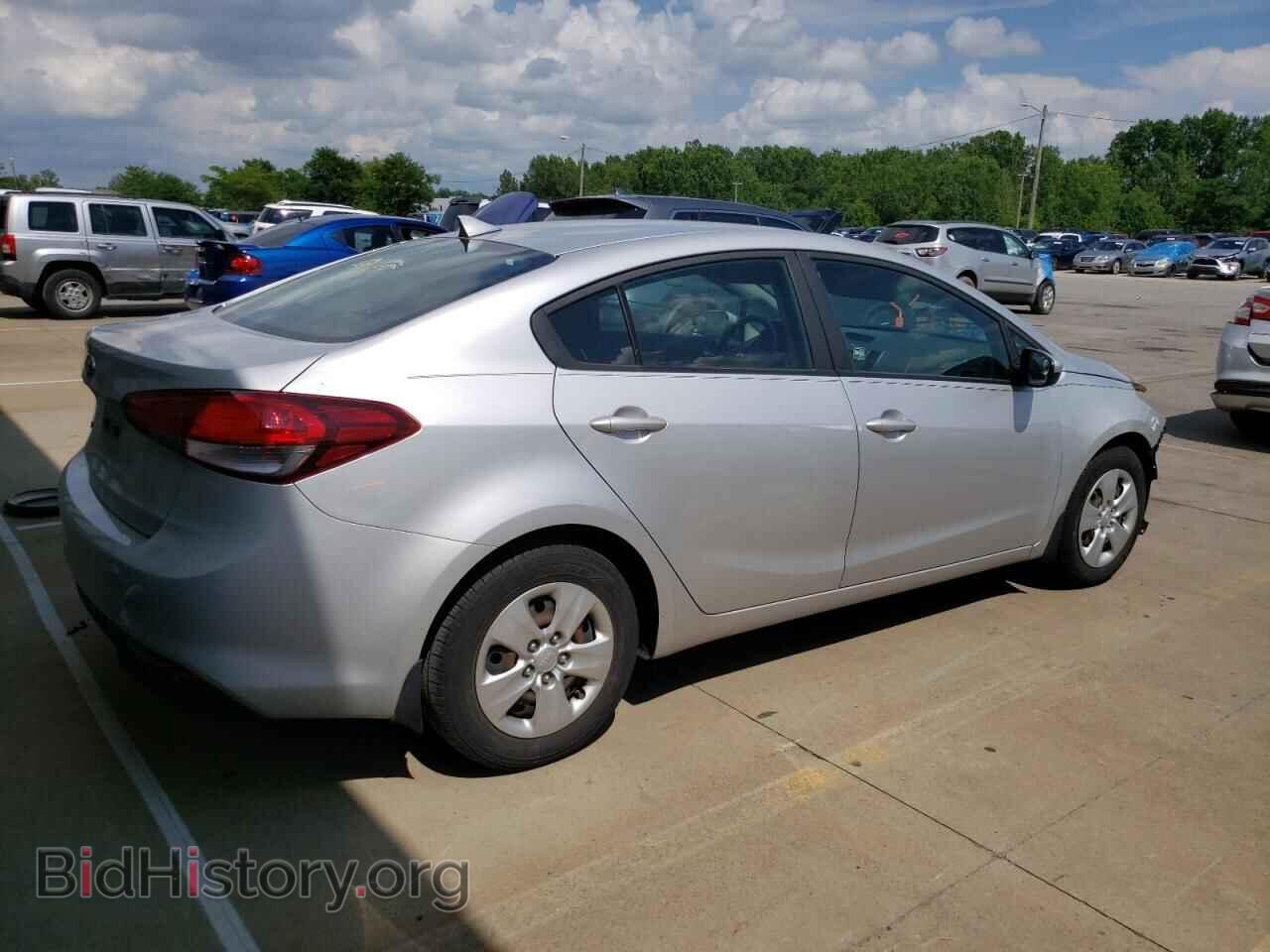 2017 KIA FORTE - VIN: 3KPFL4A70HE094193 - Фото 3