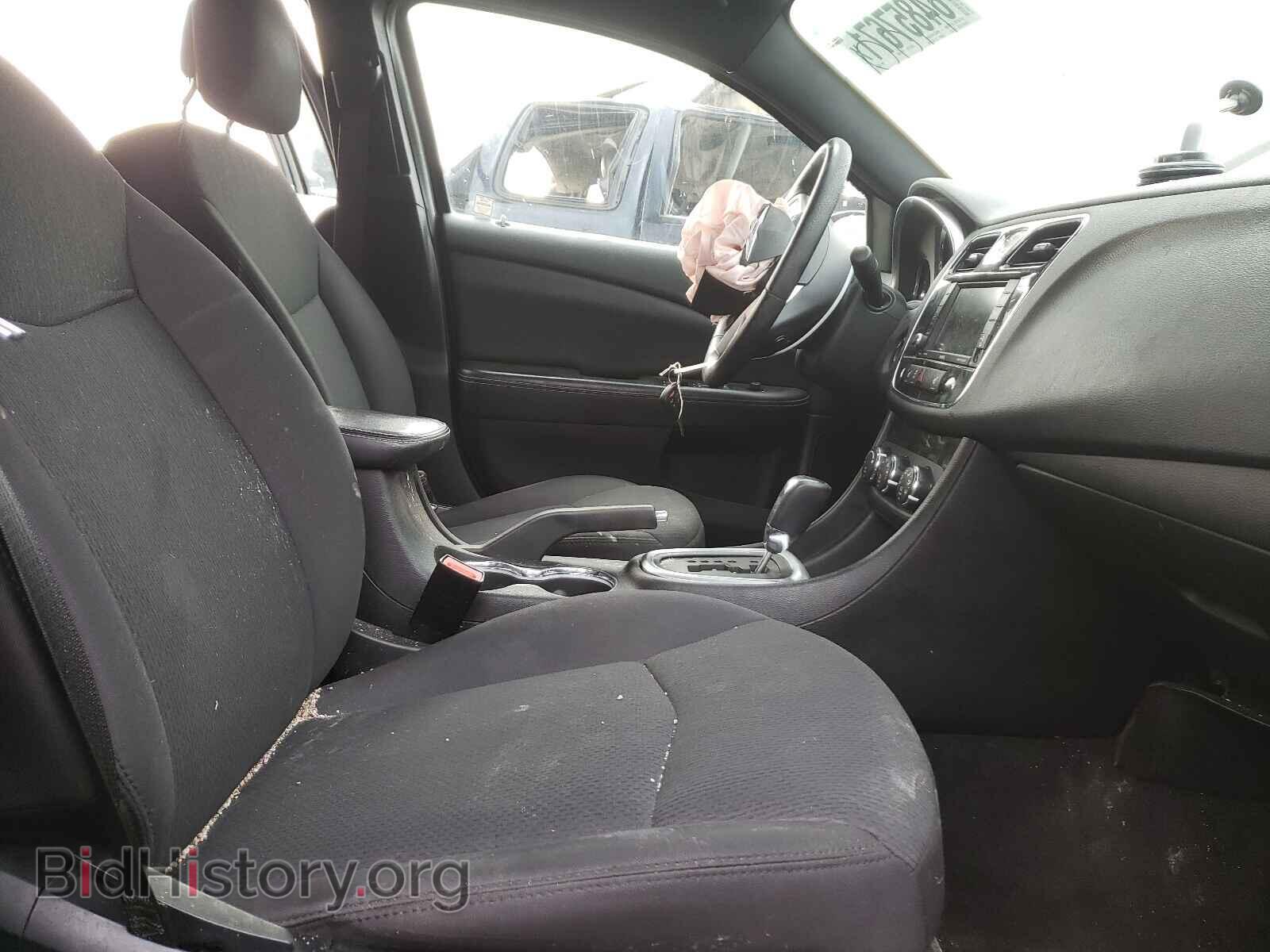 2012 CHRYSLER 200 - VIN: 1C3CCBCB7CN236489 - Фото 5