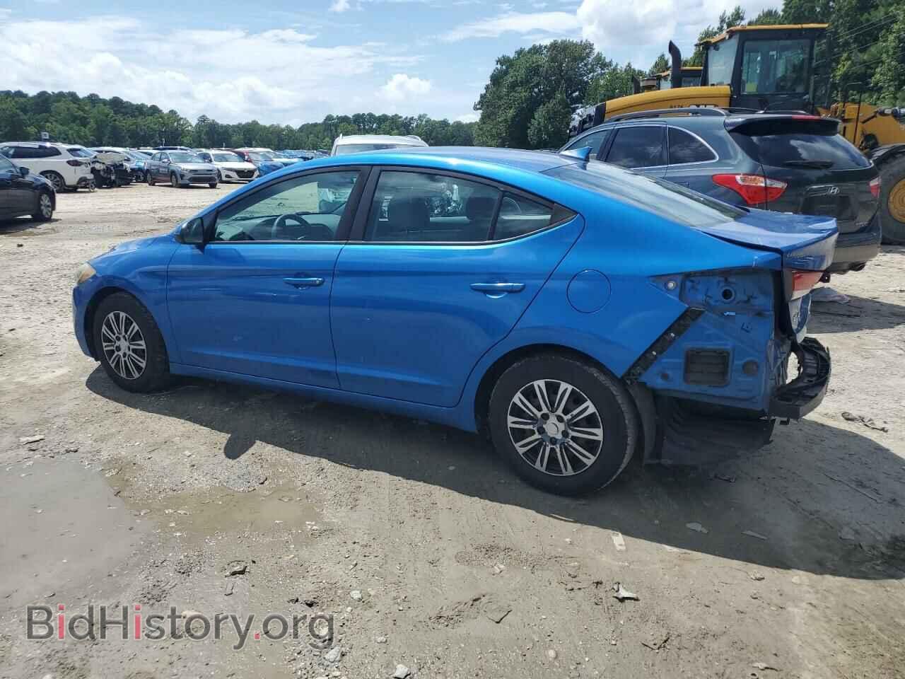 2017 HYUNDAI ELANTRA - VIN: 5NPD74LF5HH102767 - Фото 2