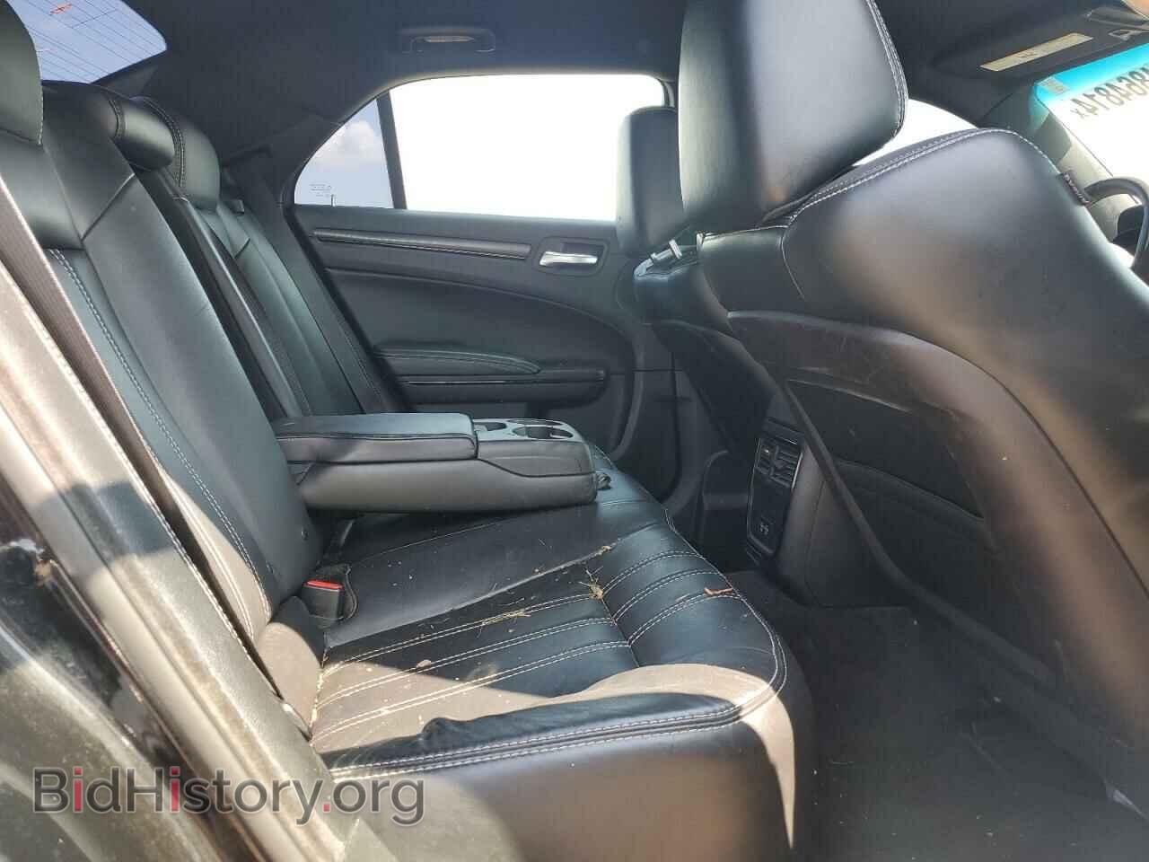 2016 CHRYSLER 300 - VIN: 2C3CCAGG2GH296503 - Фото 10