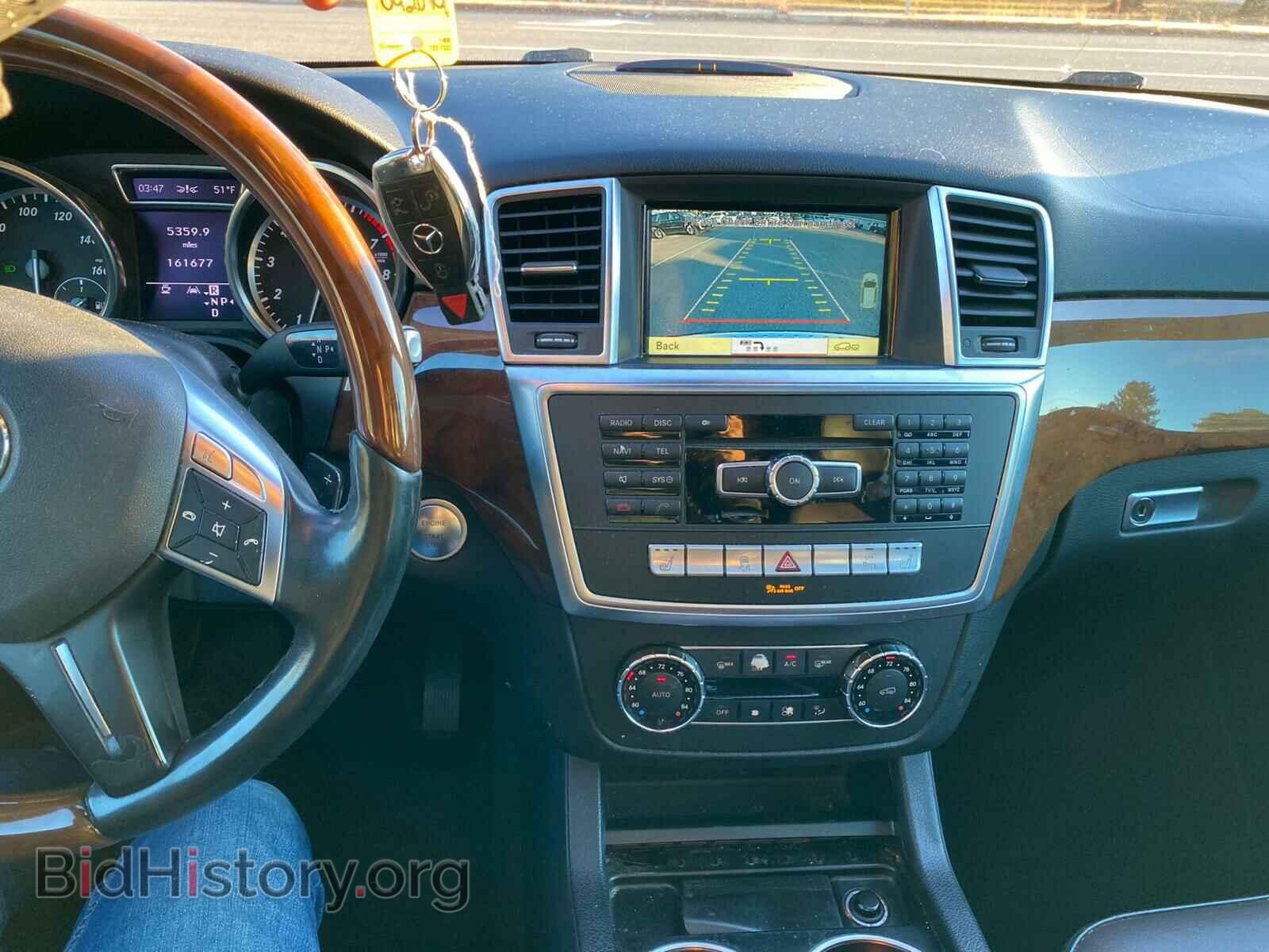 2012 MERCEDES-BENZ M-CLASS - VIN: 4JGDA7DBXCA092019 - Фото 9