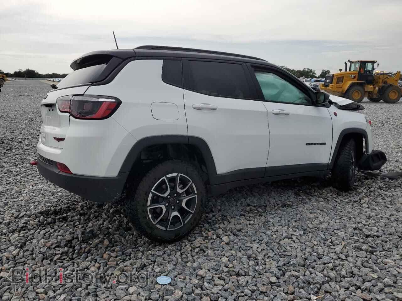 2025 JEEP COMPASS - VIN: 3C4NJDDN3ST521607 - Фото 3