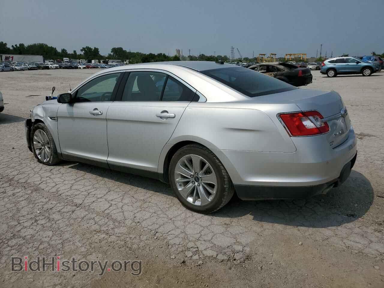 2011 FORD TAURUS - VIN: 1FAHP2FW7BG121954 - Фото 2
