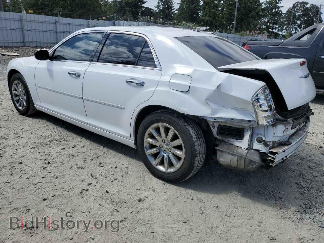 2011 CHRYSLER 300 - VIN: 2C3CA5CG6BH580633 - Фото 2