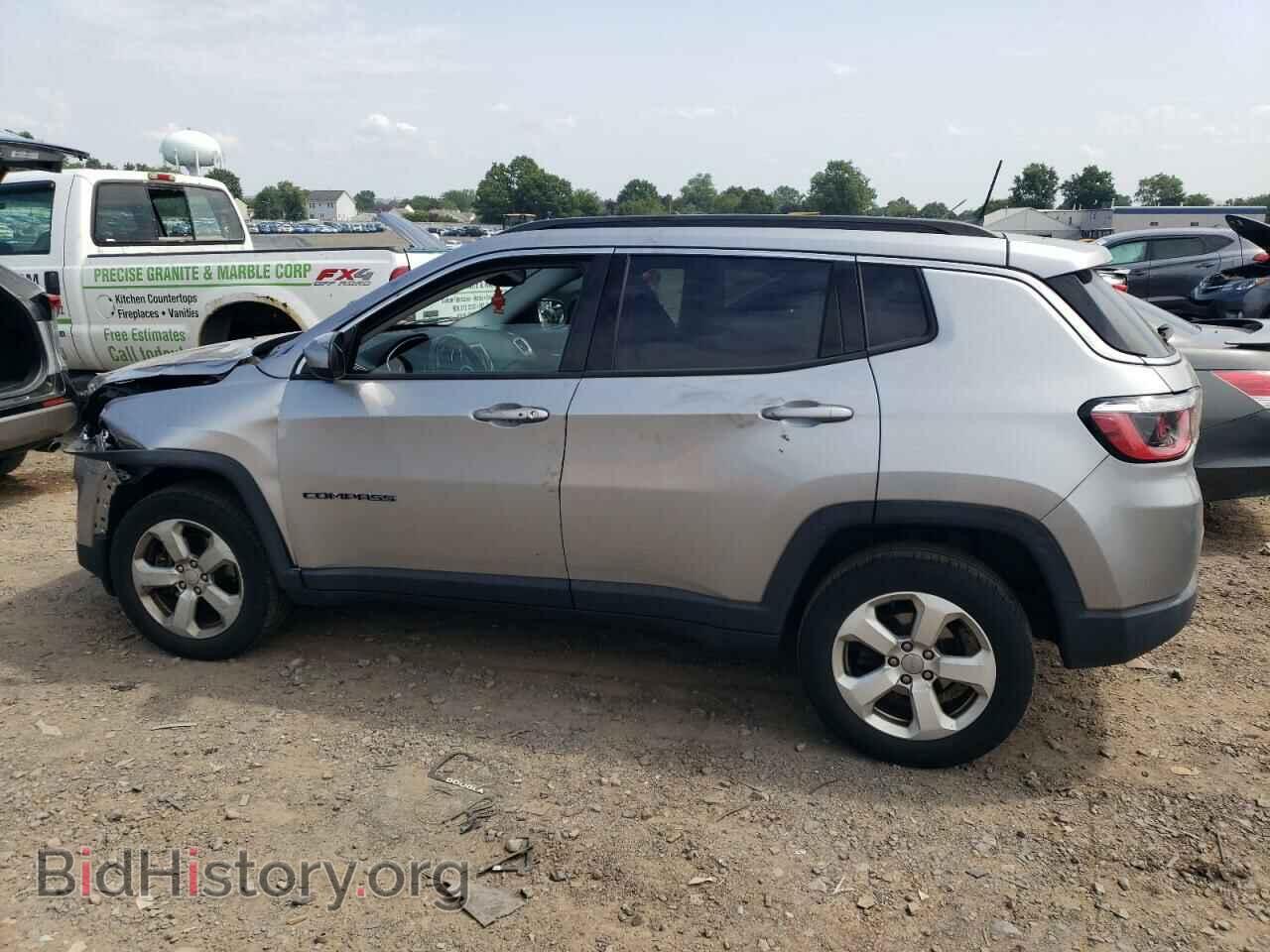 2018 JEEP COMPASS - VIN: 3C4NJDBB6JT454864 - Photo 2