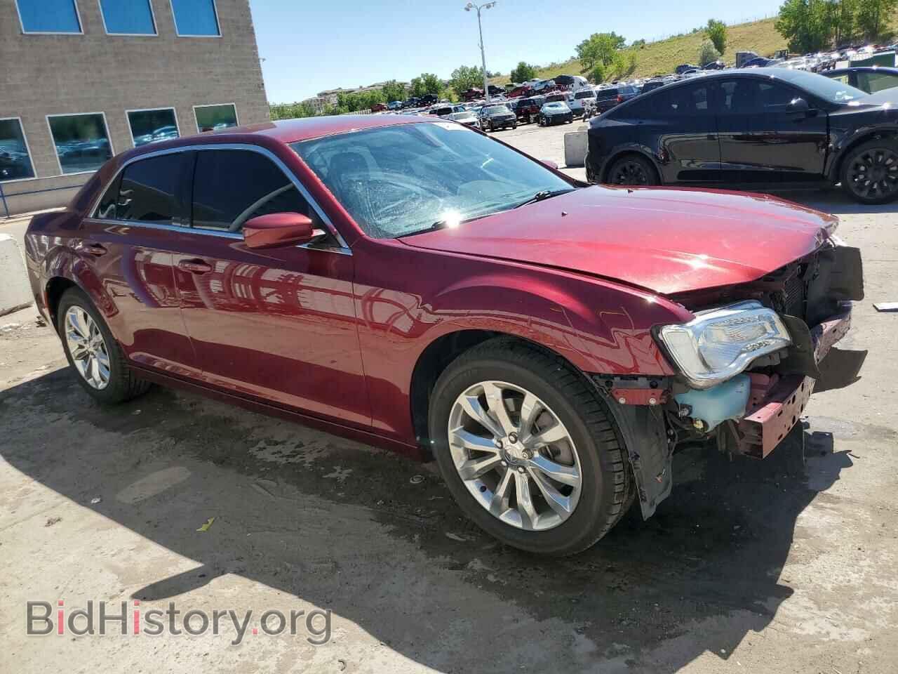 2017 CHRYSLER 300 - VIN: 2C3CCARG4HH534348 - Фото 4