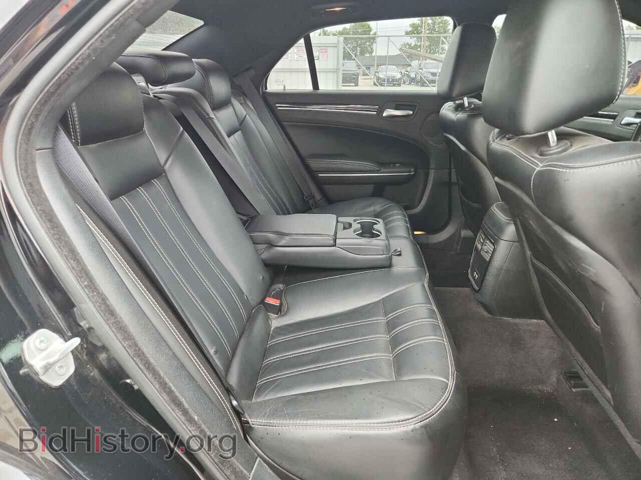 2017 CHRYSLER 300 - VIN: 2C3CCAGG1HH597488 - Фото 10
