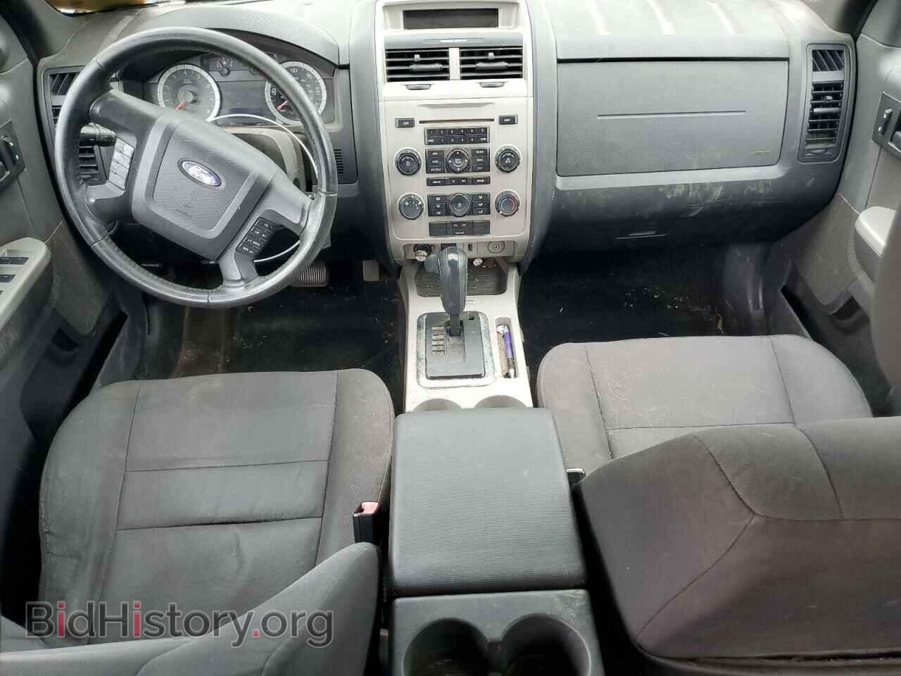 2011 FORD ESCAPE - VIN: 1FMCU0D76BKB11423 - Фото 8