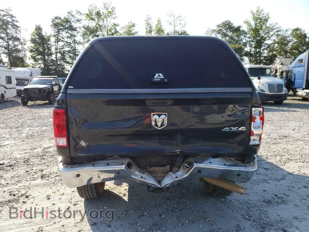 2017 RAM All Models - VIN: 3C6UR5CJ7HG509395 - Photo 6