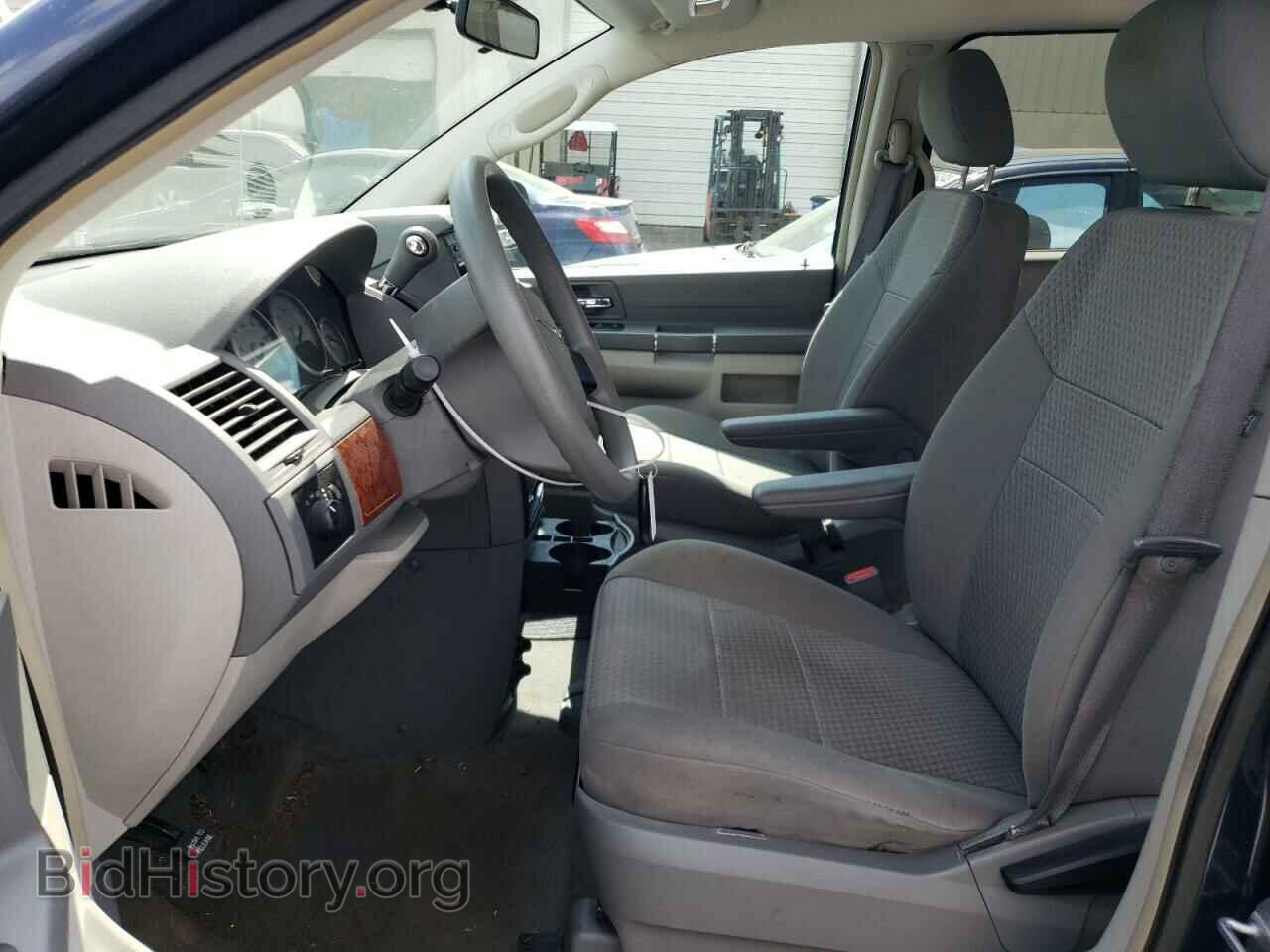 2008 CHRYSLER MINIVAN - VIN: 2A8HR44H98R837632 - Фото 7
