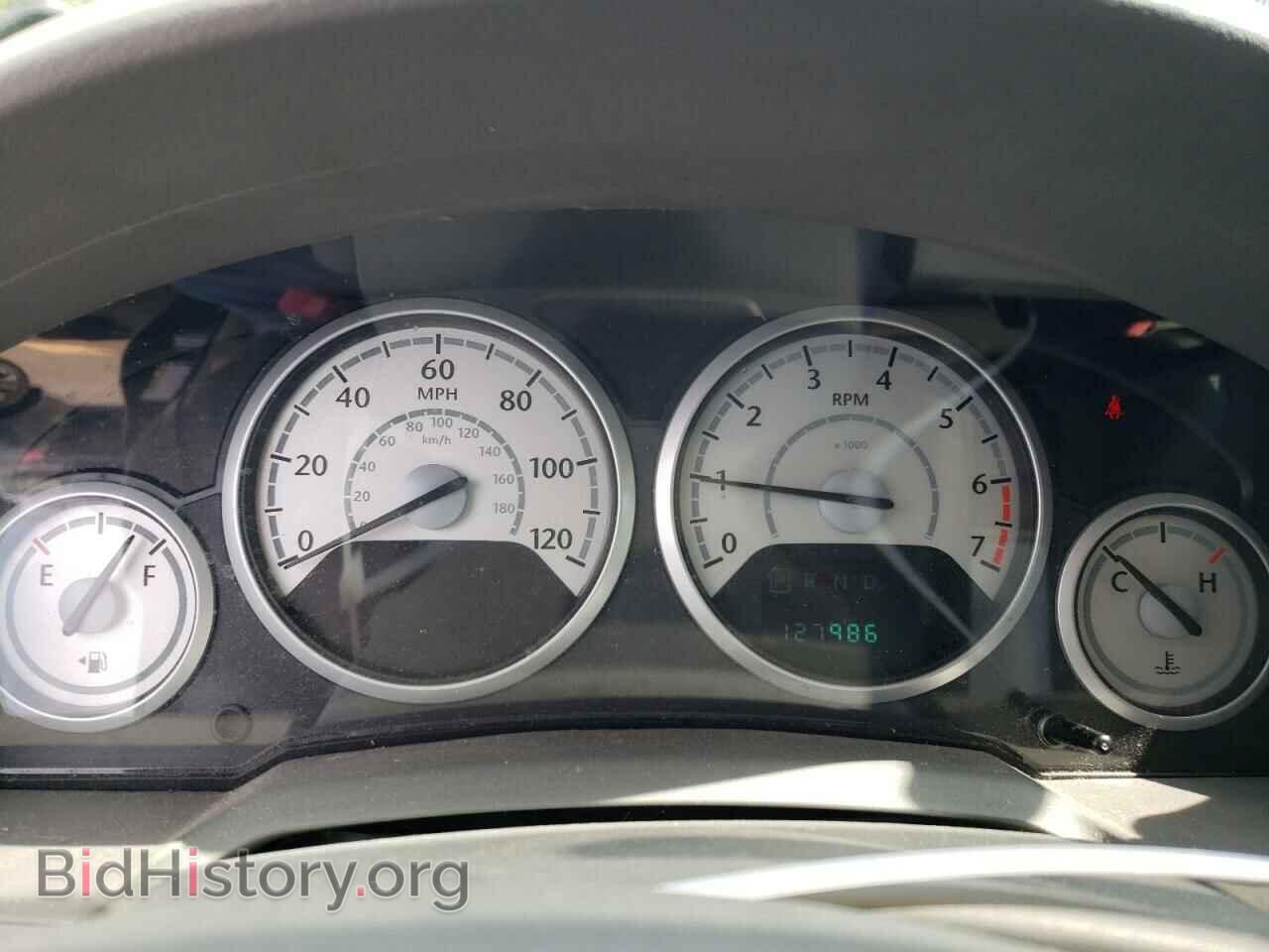 2008 CHRYSLER MINIVAN - VIN: 2A8HR44H98R837632 - Фото 9