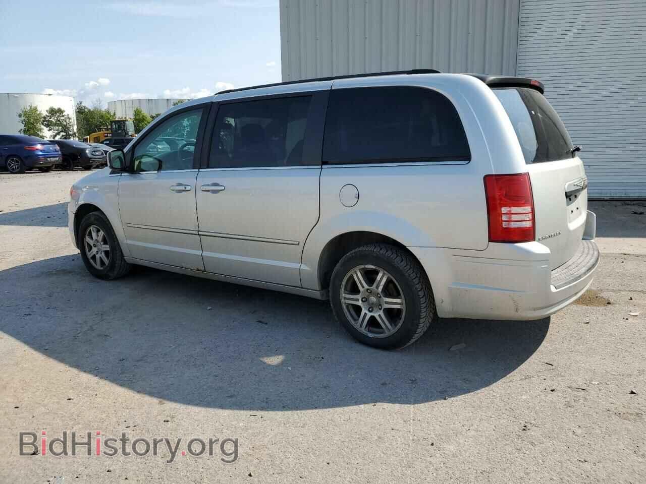 2010 CHRYSLER MINIVAN - VIN: 2A4RR5D19AR206660 - Фото 2