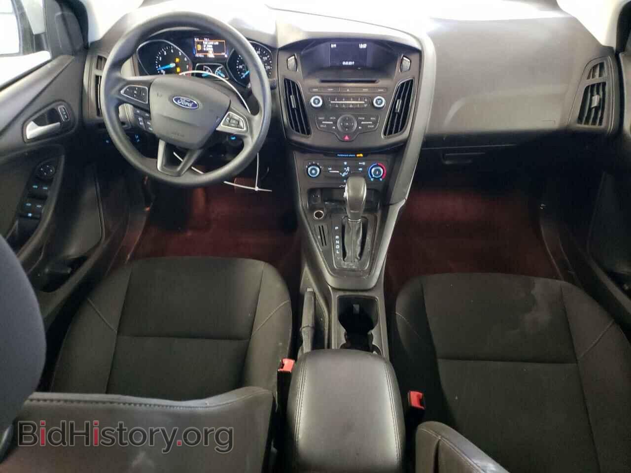 2017 FORD FOCUS - VIN: 1FADP3F24HL264331 - Photo 8