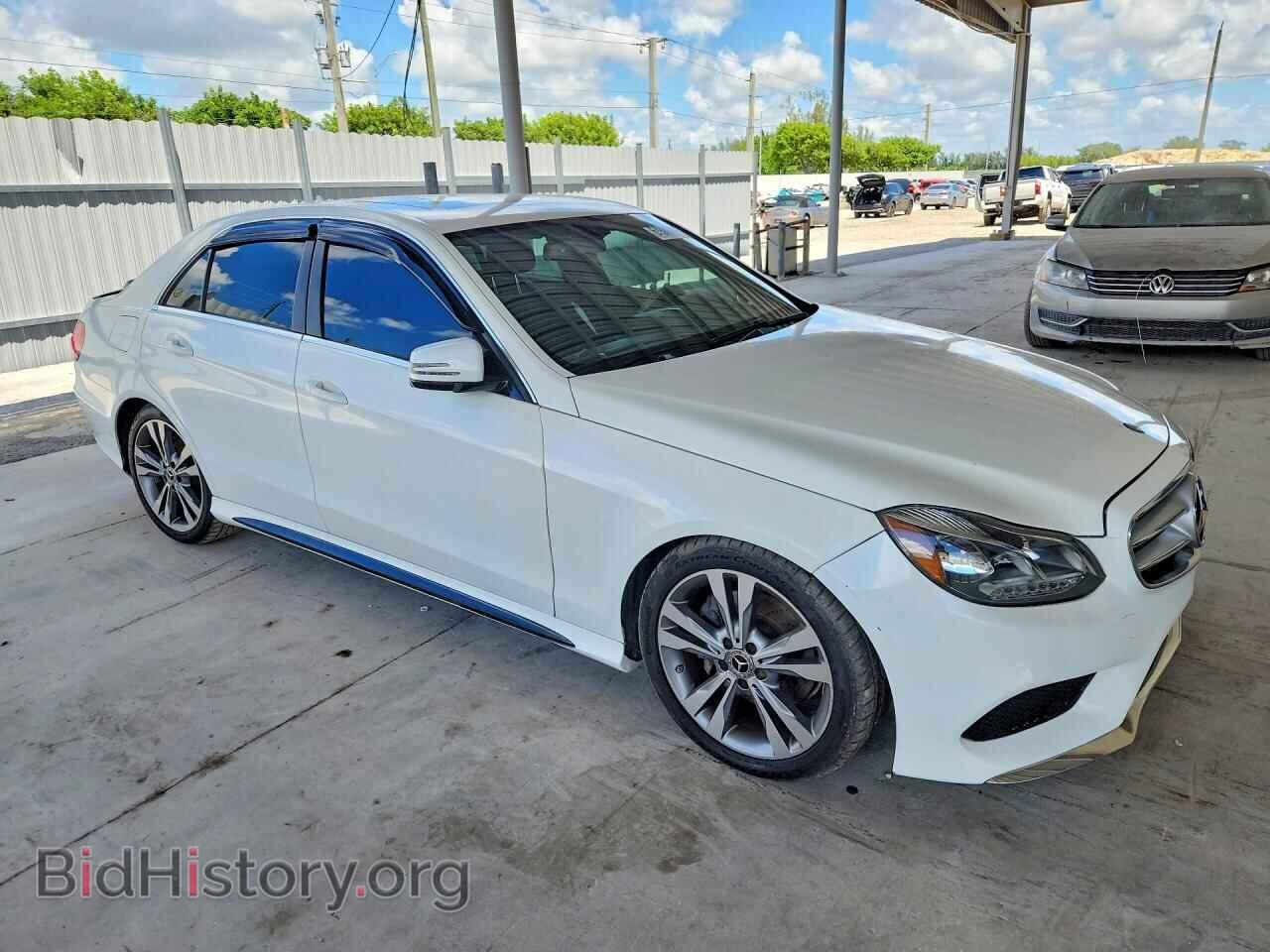 2015 MERCEDES-BENZ E-CLASS - VIN: WDDHF5KB8FB097237 - Фото 4