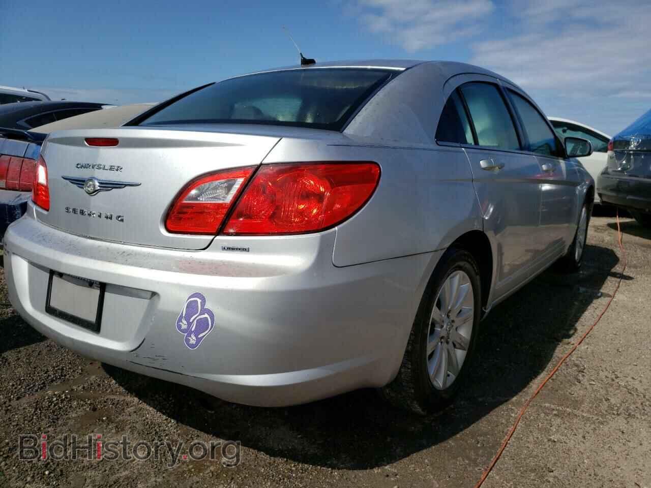 2010 CHRYSLER SEBRING - VIN: 1C3CC5FB2AN120157 - Фото 4
