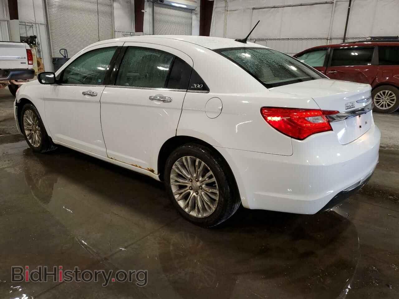 2012 CHRYSLER 200 - VIN: 1C3CCBCG3CN258503 - Фото 2