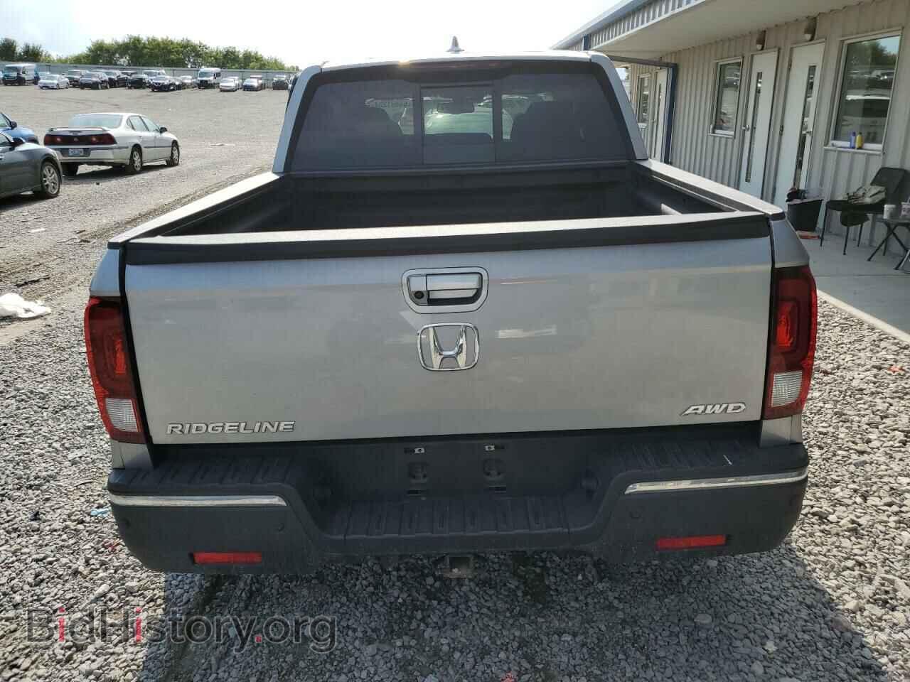 2017 HONDA RIDGELINE - VIN: 5FPYK3F78HB037806 - Фото 6