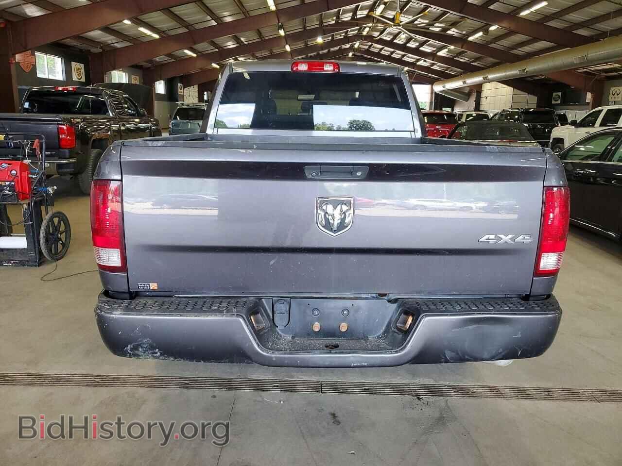 2018 RAM 1500 - VIN: 1C6RR7FG7JS343783 - Фото 6