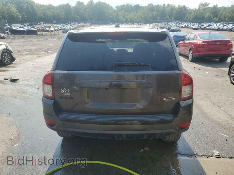 2015 Jeep COMPASS (VIN 1C4NJDBB9FD358210) — photo 6 of 13