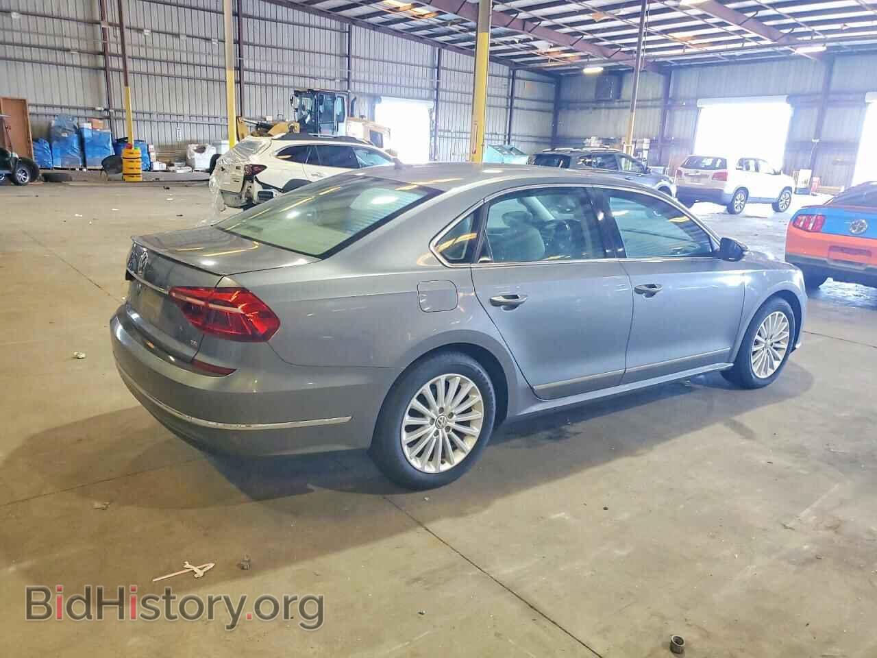 2017 VOLKSWAGEN PASSAT - VIN: 1VWBT7A35HC007776 - Photo 3