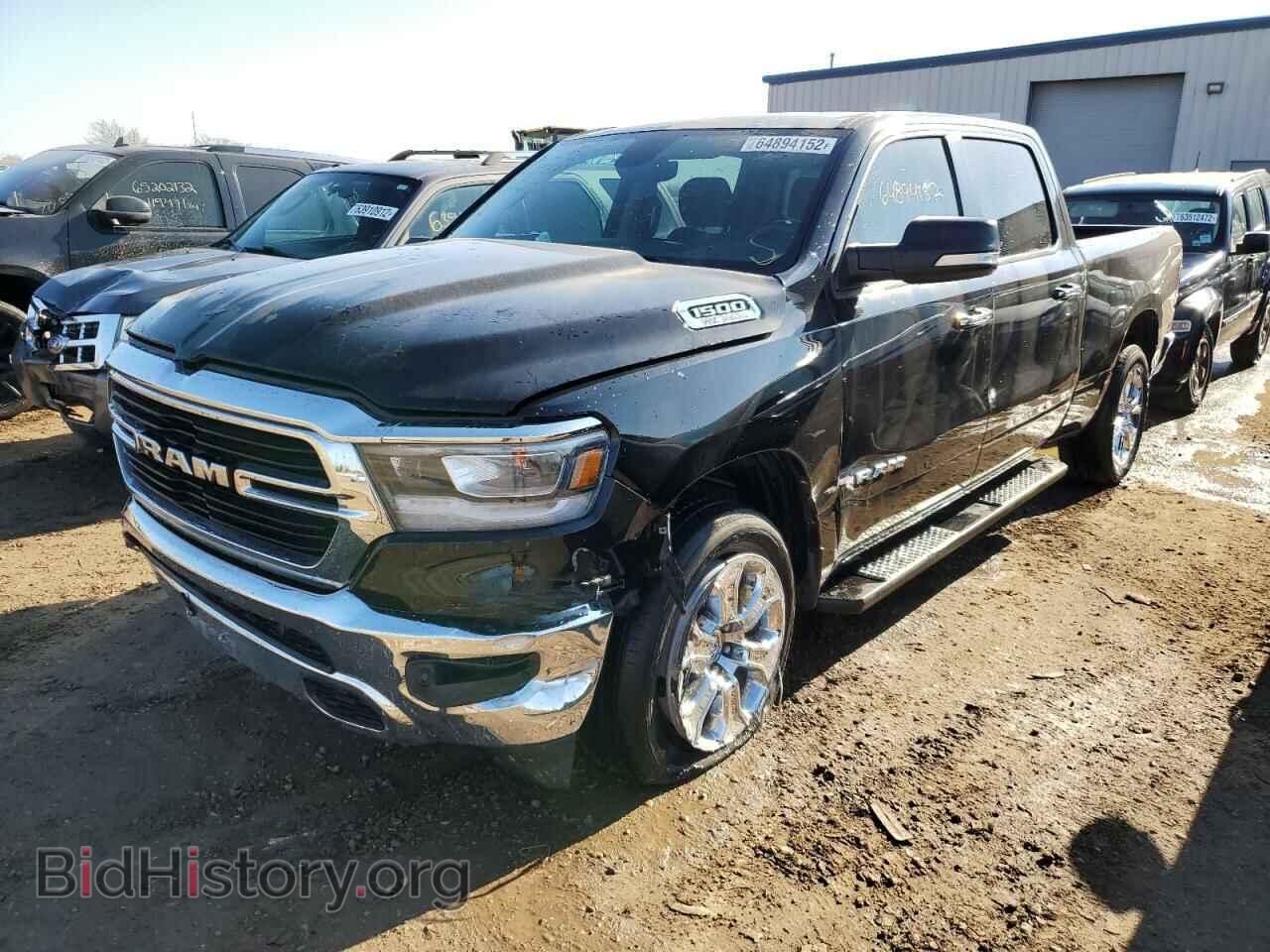 2020 RAM 1500 - VIN: 1C6SRFMT4LN413463 - Фото 2
