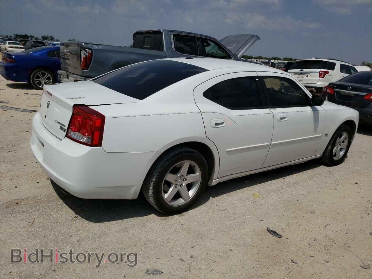 2010 DODGE CHARGER - VIN: 2B3CA3CV4AH285206 - Фото 3
