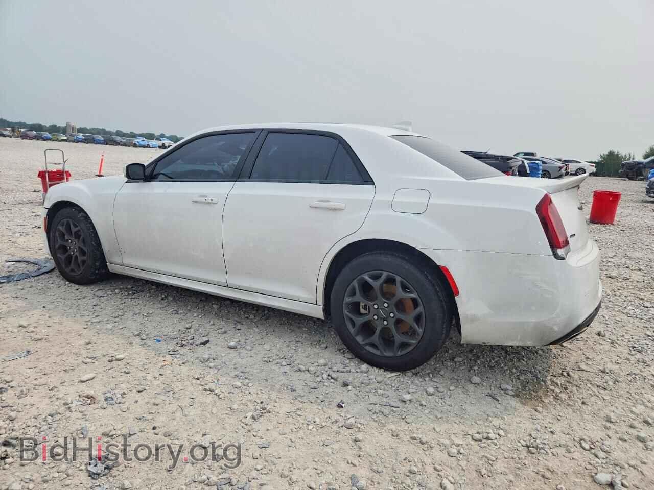 2022 CHRYSLER 300 - VIN: 2C3CCAGG9NH135319 - Photo 2