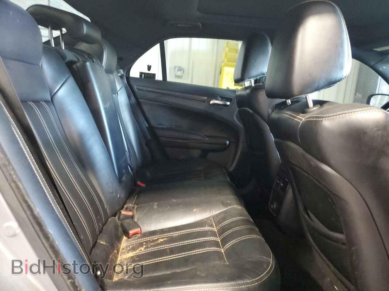 2014 CHRYSLER 300 - VIN: 2C3CCAGG8EH261073 - Фото 10
