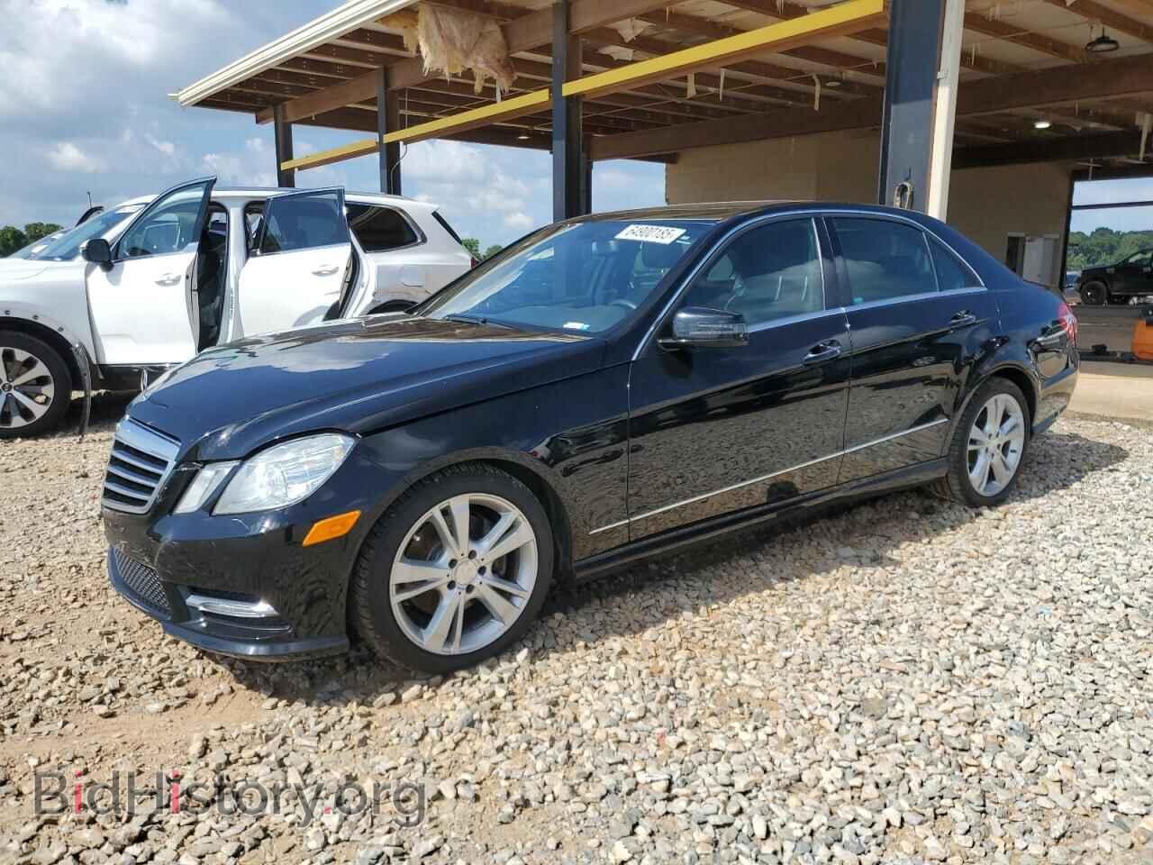 Photo WDDHF5KB5DA665172 - MERCEDES-BENZ E-CLASS 2013