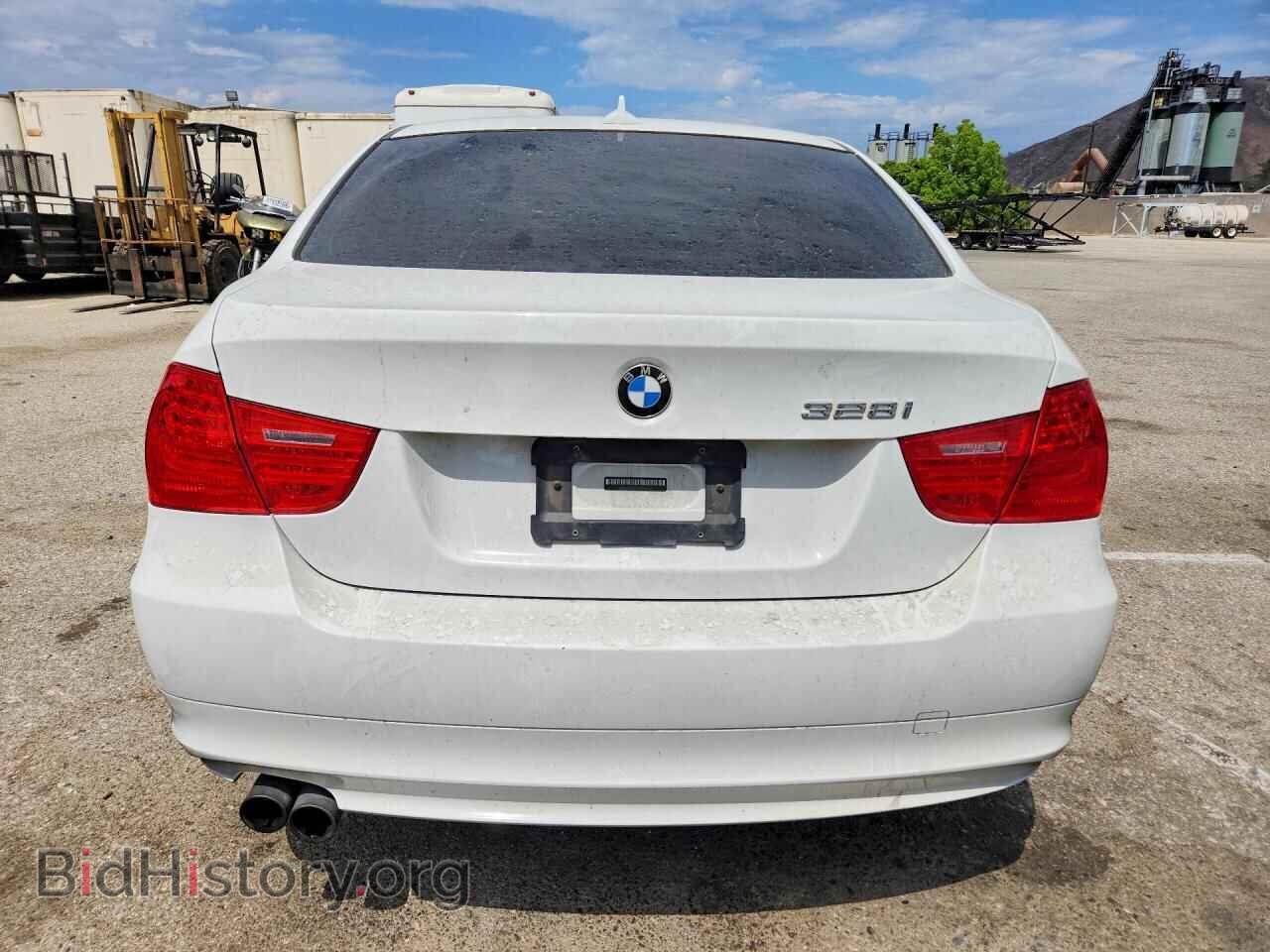 2011 BMW 3 SERIES - VIN: WBAPH5G59BNN59023 - Фото 6