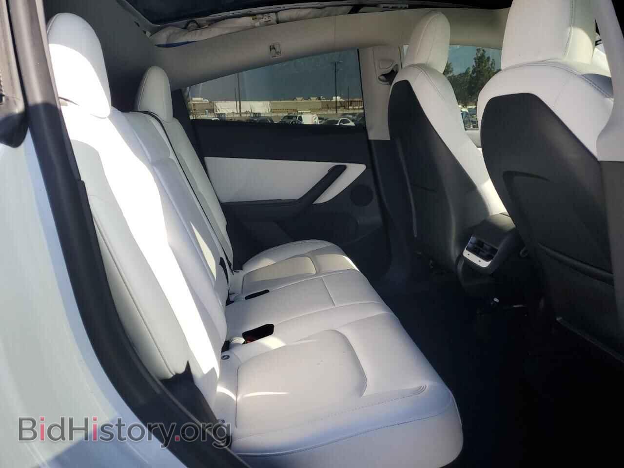 2022 TESLA MODEL Y - VIN: 7SAYGDEE2NF337386 - Фото 11