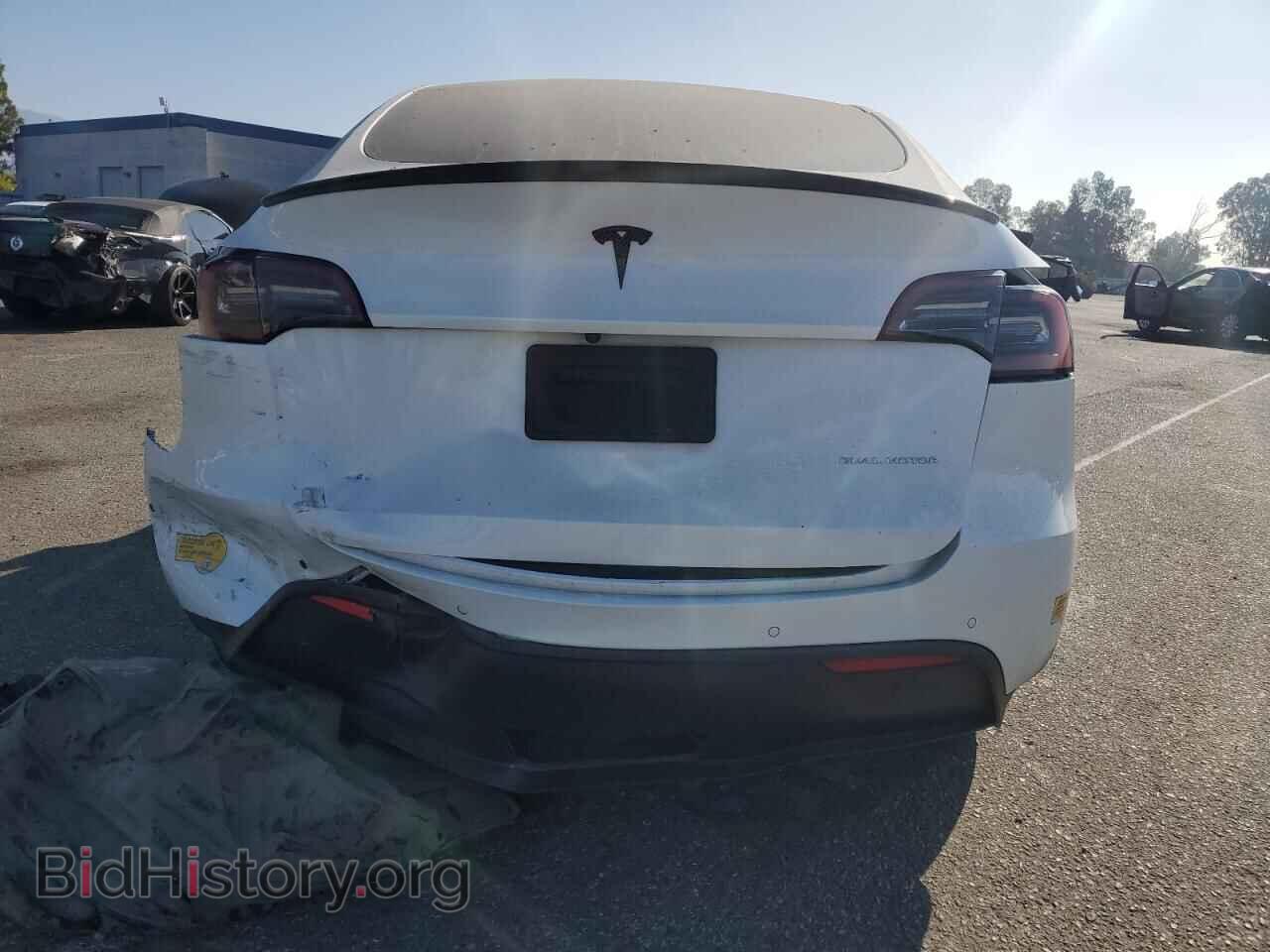 2022 TESLA MODEL Y - VIN: 7SAYGDEE2NF337386 - Фото 6