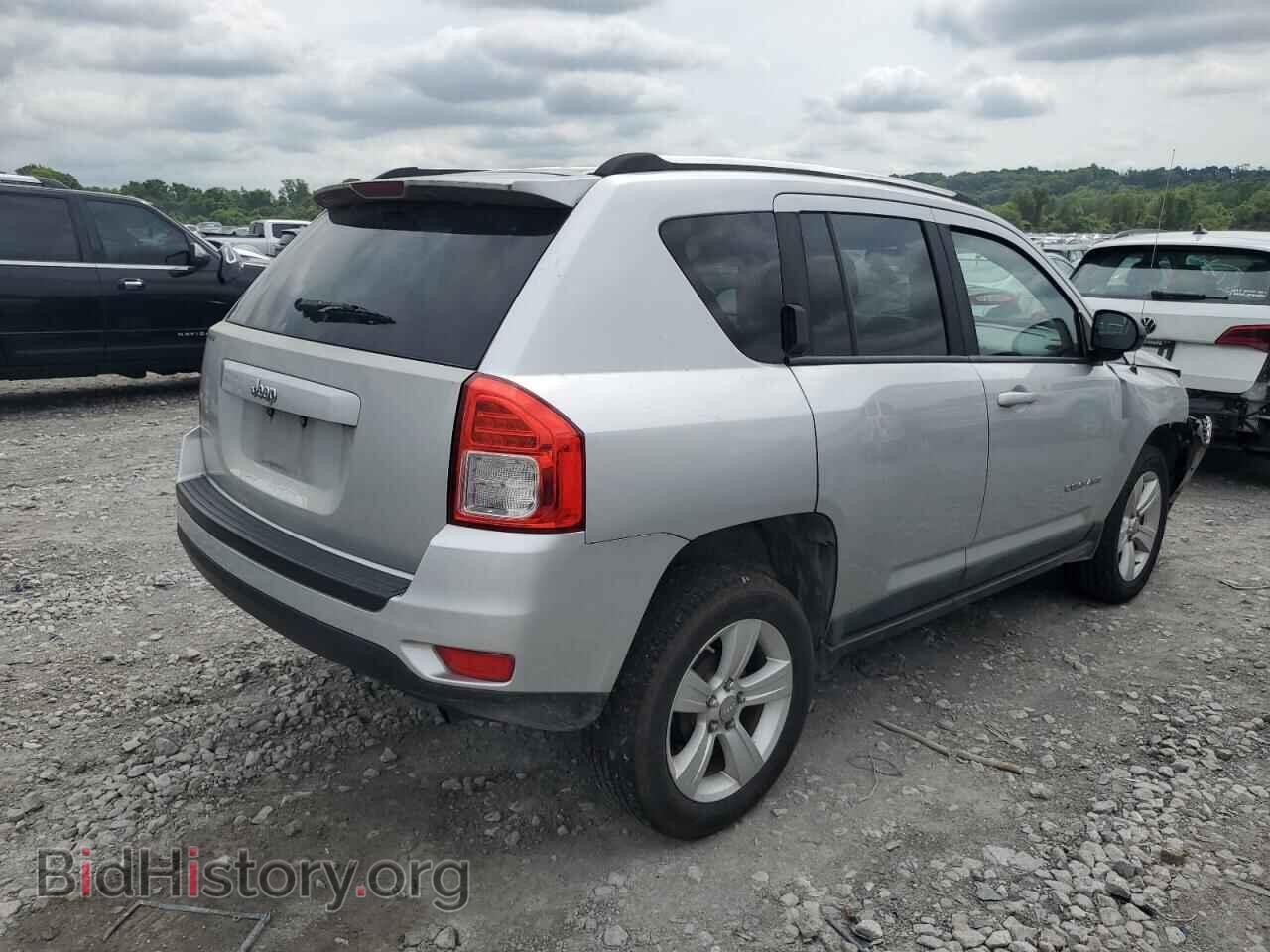 2011 JEEP COMPASS - VIN: 1J4NT1FB6BD215948 - Фото 3