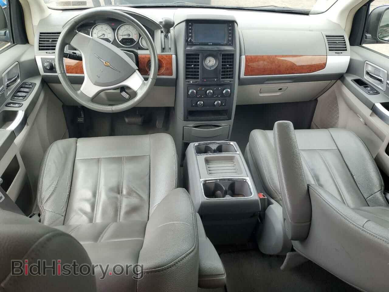 2008 CHRYSLER MINIVAN - VIN: 2A8HR54P68R679022 - Фото 8