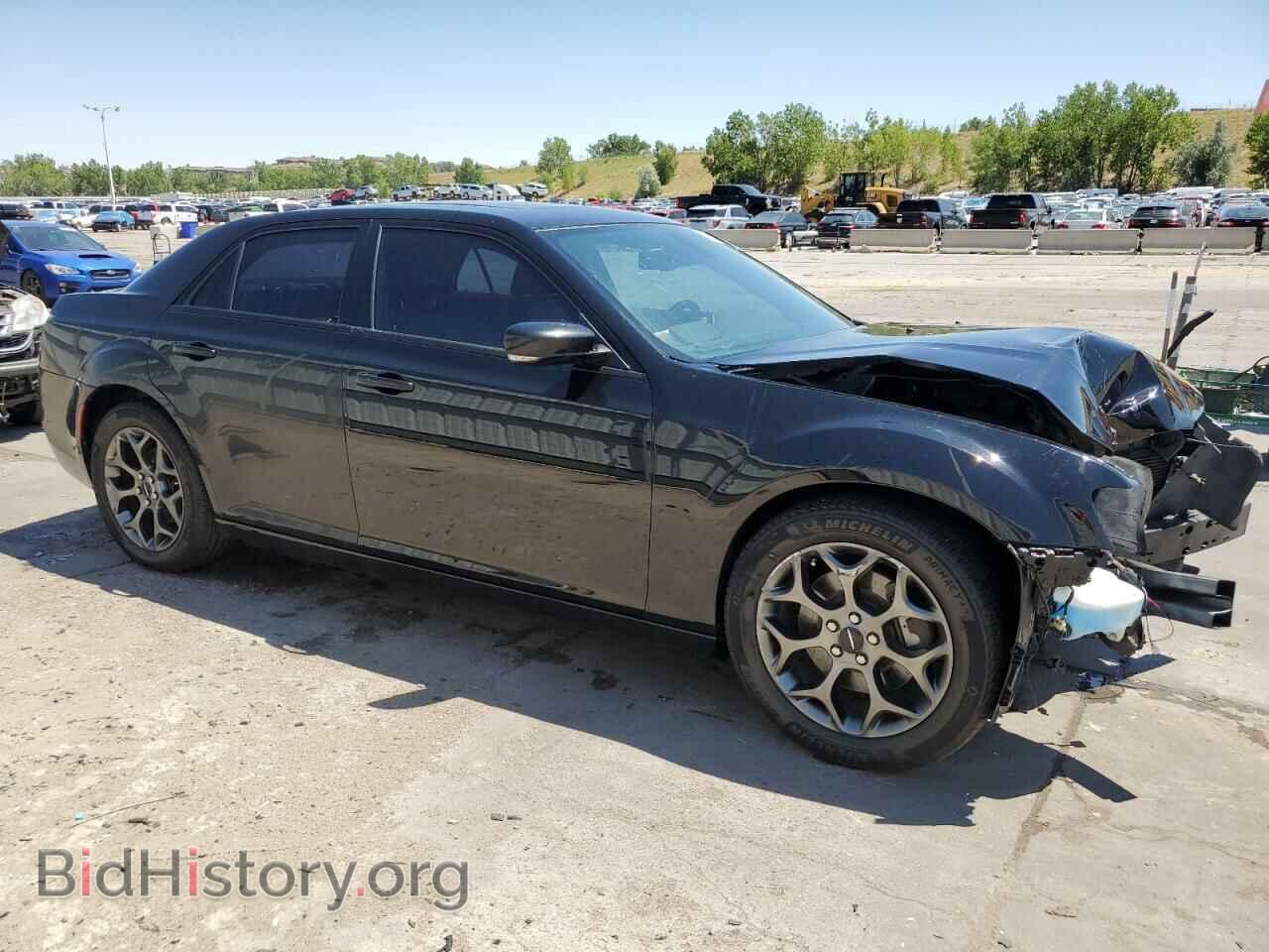 2016 CHRYSLER 300 - VIN: 2C3CCAGG2GH304809 - Фото 4