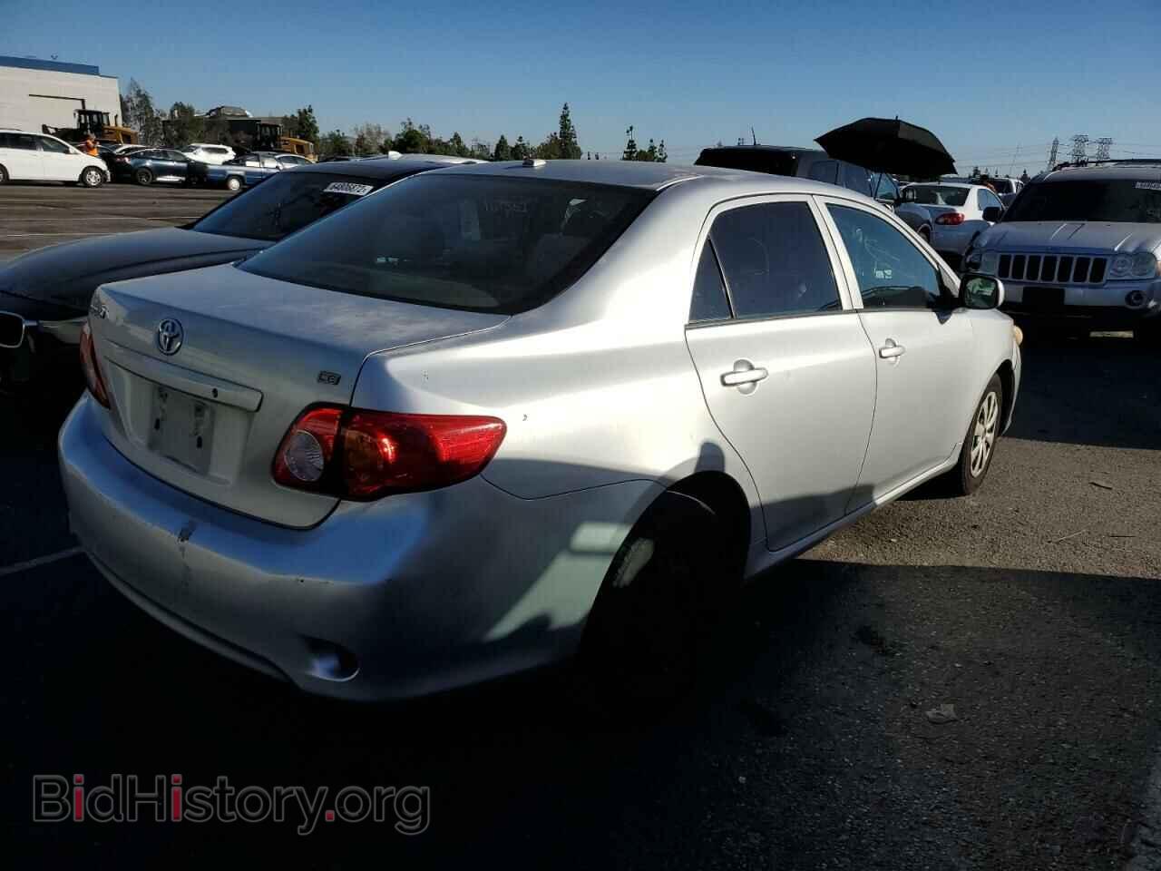 2009 TOYOTA COROLLA - VIN: JTDBL40E79J013483 - Фото 3