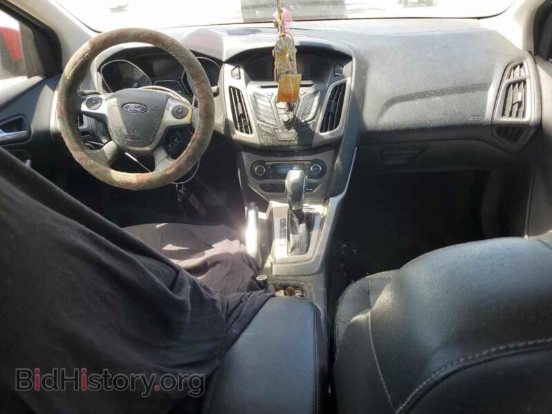 2012 Ford FOCUS (VIN 1FAHP3H25CL105714) — photo 8 of 12