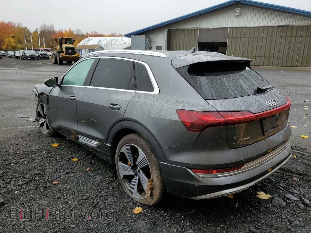 2019 AUDI E-TRON - VIN: WA1VAAGE9KB006536 - Photo 3