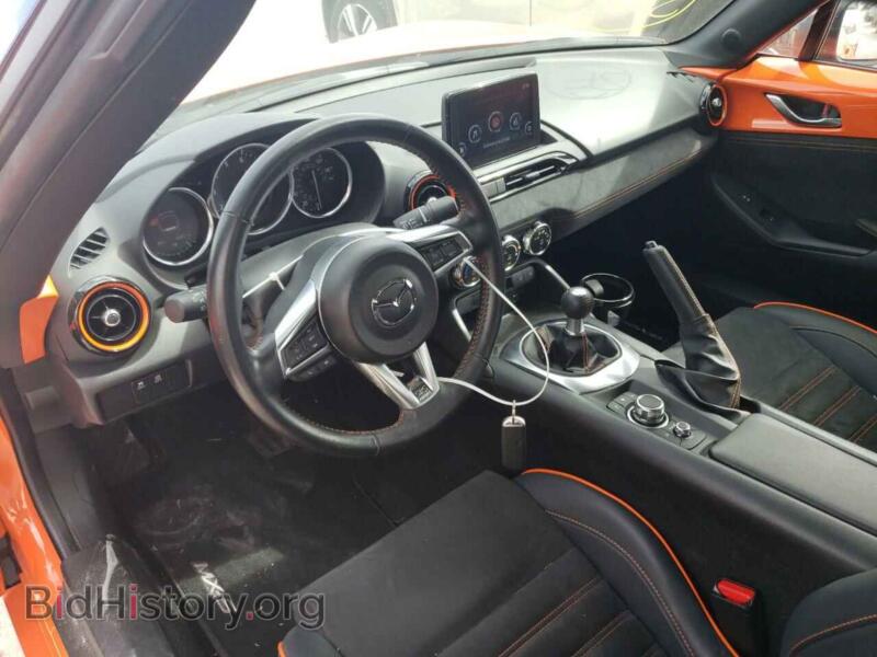2019 Mazda MX5 (VIN JM1NDAA79K0400475) — photo 9 of 10