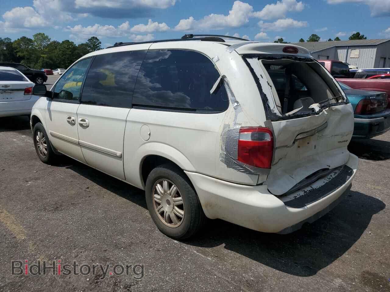 2006 CHRYSLER MINIVAN - VIN: 2A4GP54L86R812893 - Photo 2